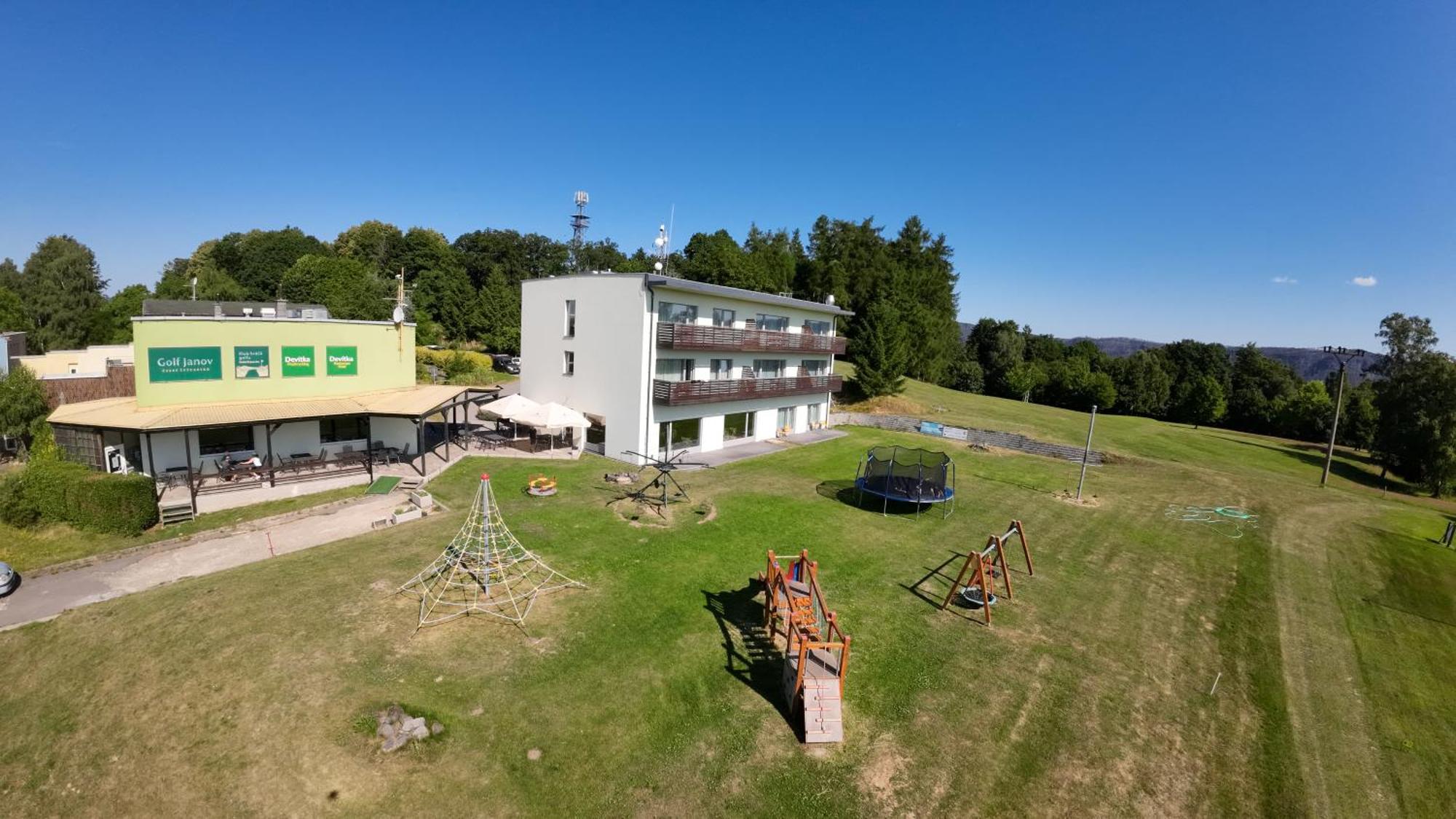 Hotel Devitka Janov Bagian luar foto