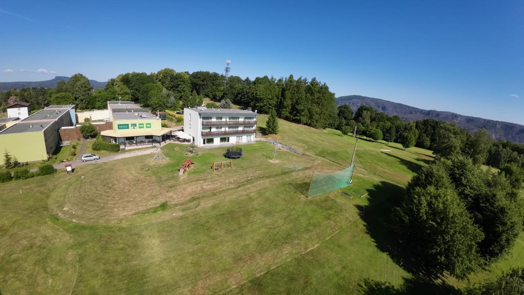 Hotel Devitka Janov Bagian luar foto